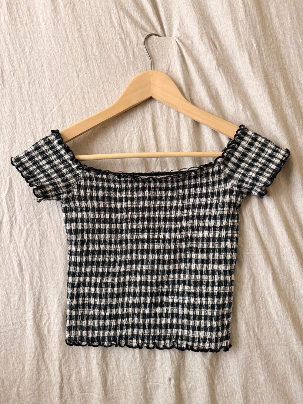Hollister Black White Gingham Off Shoulder Ruffle Smocked Stretch Top Size M